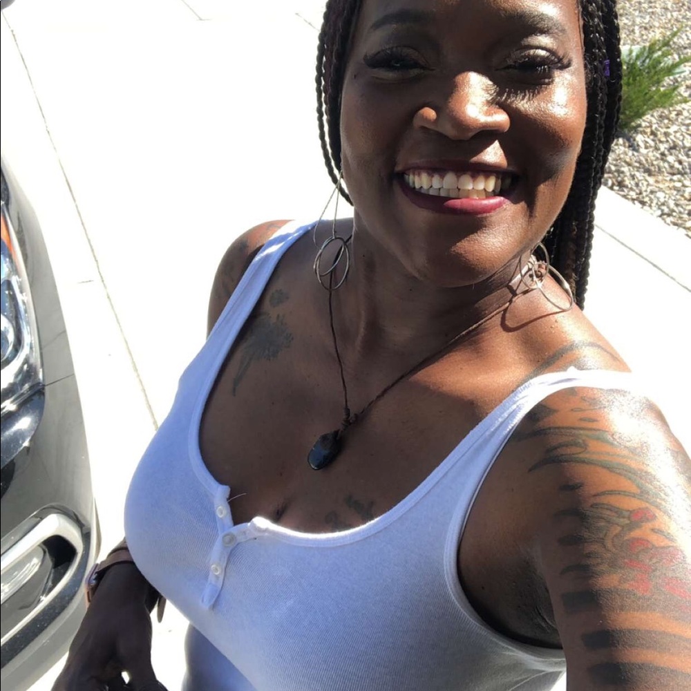 Meet your Posher, Jessica